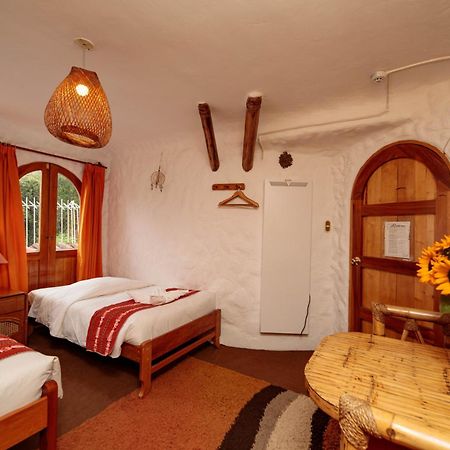Hostal Madre Tierra Cusco Exterior foto